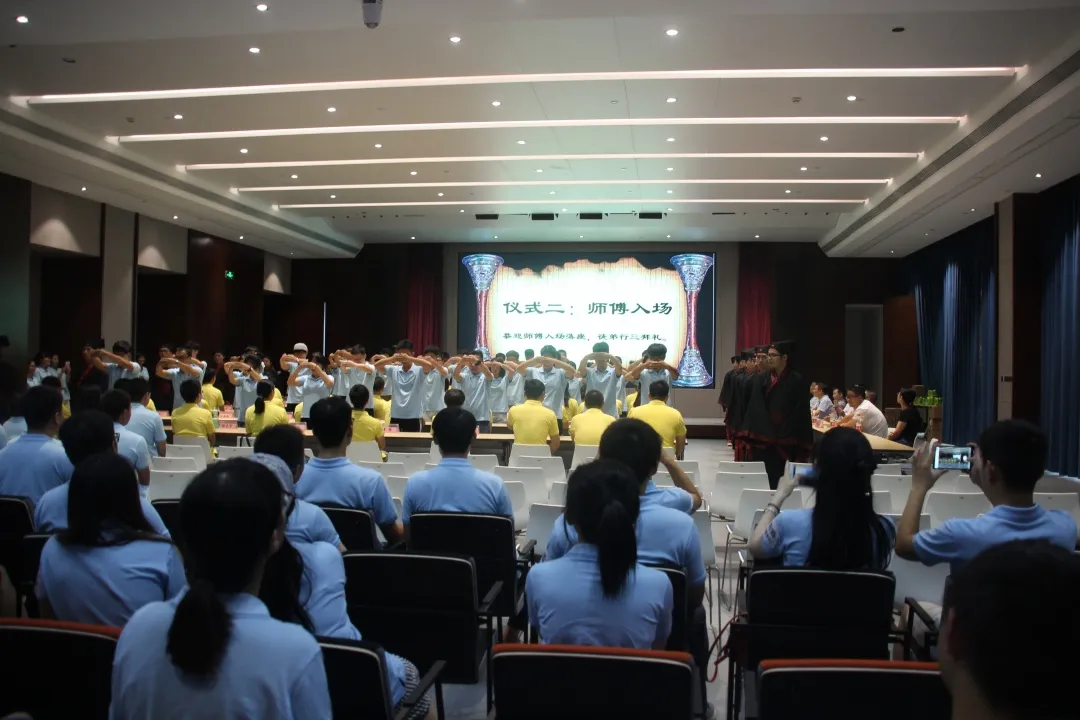 电子游戏平台app