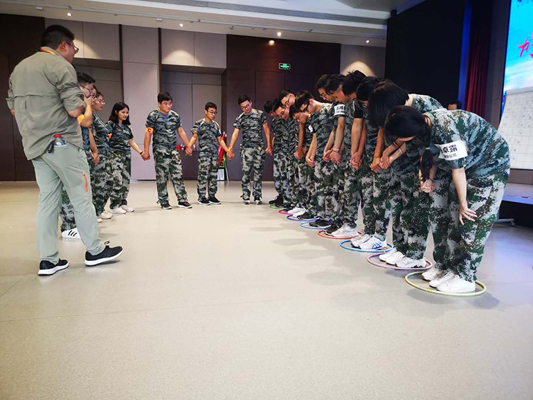 电子游戏平台app