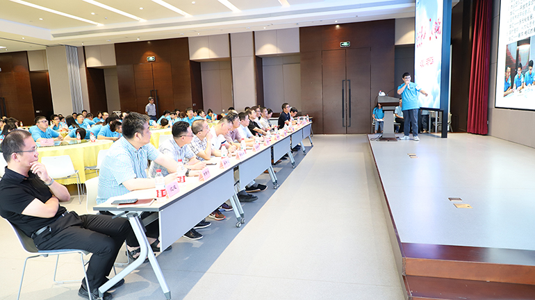 电子游戏平台app