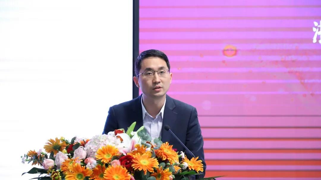 电子游戏平台app