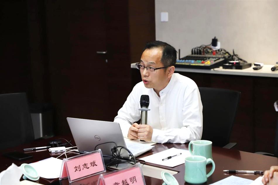 电子游戏平台app