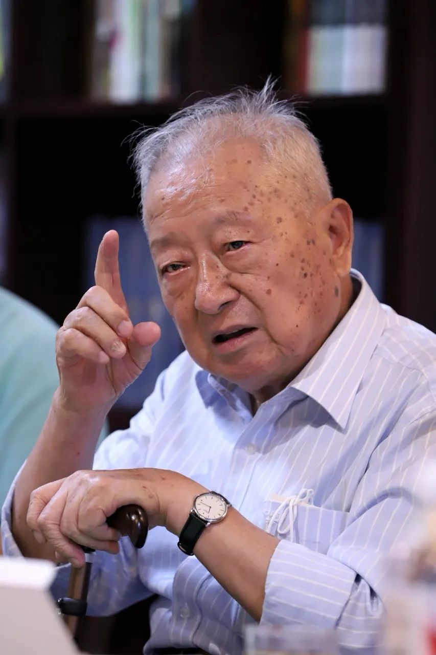 沿院士足迹22.jpg 沿院士足迹22.jpg