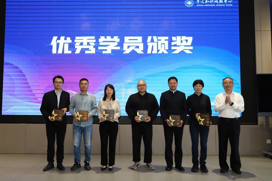 电子游戏平台app