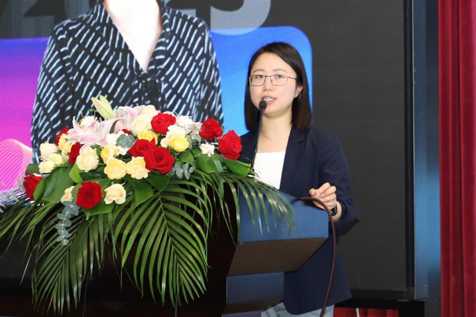 电子游戏平台app