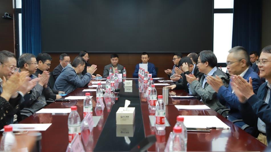 电子游戏平台app