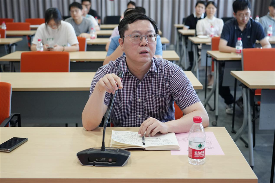 电子游戏平台app