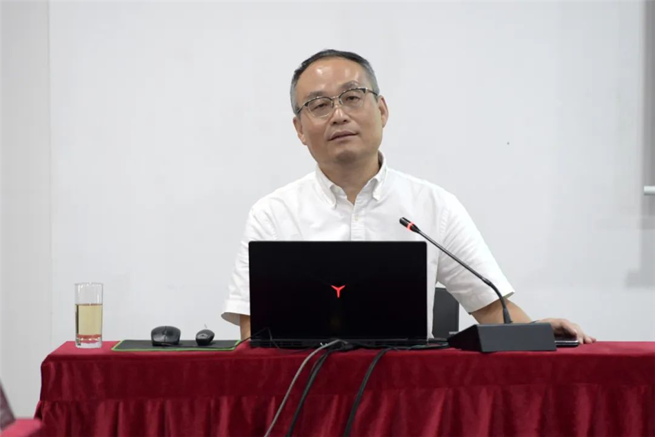 电子游戏平台app