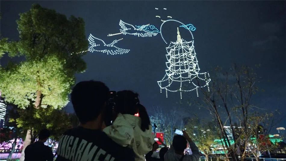 电子游戏平台app